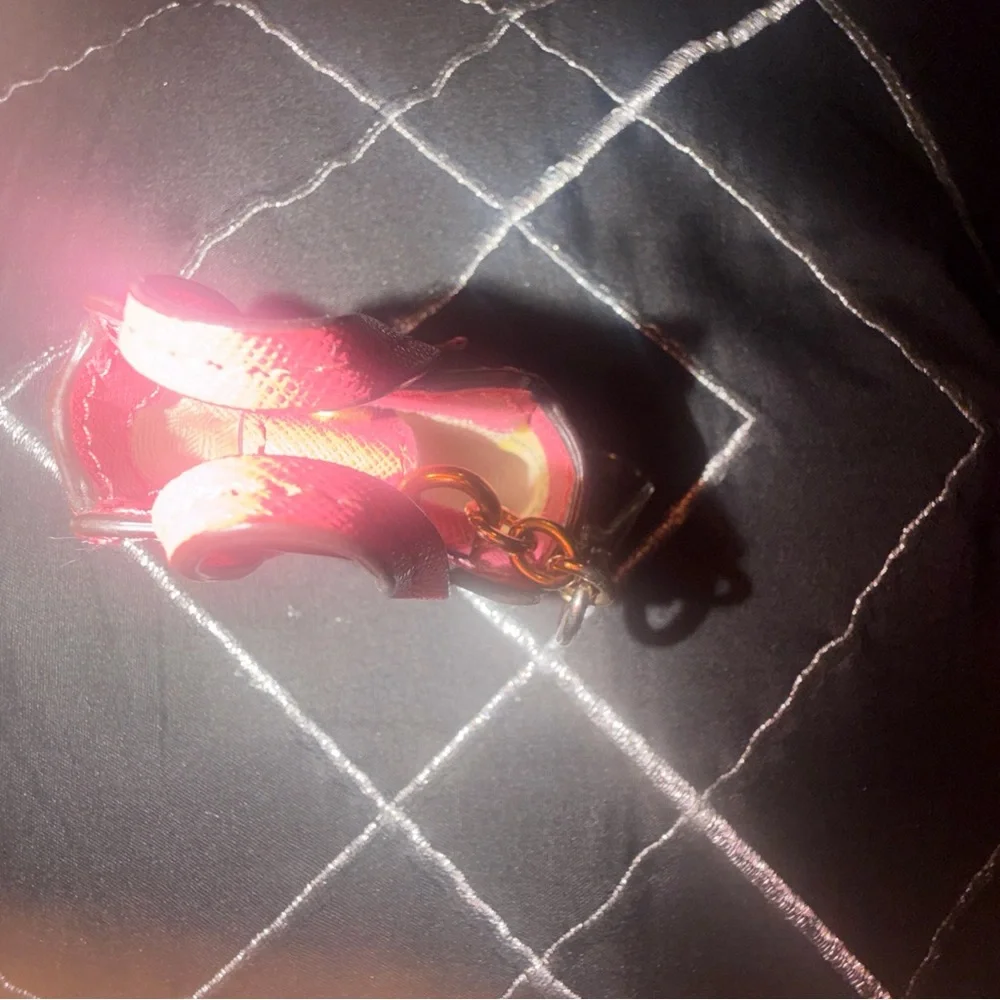 Michael Kors Rose Pink Mini Tote Keychain with Gold Logo - Picture 5 of 6